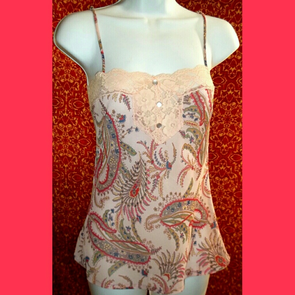 ONE pink paisley spaghetti strap camisole XS 🗓️